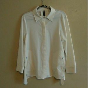 Marla Wynne Womens Button down Shirt